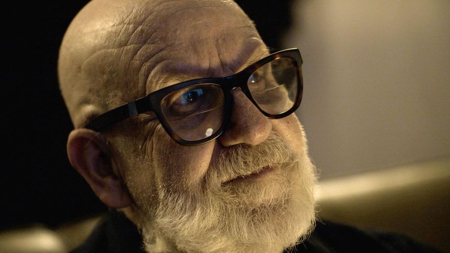 Joan Bonfill explora el arte de exponerse en 'The Hanging of Stuart Cornfeld'