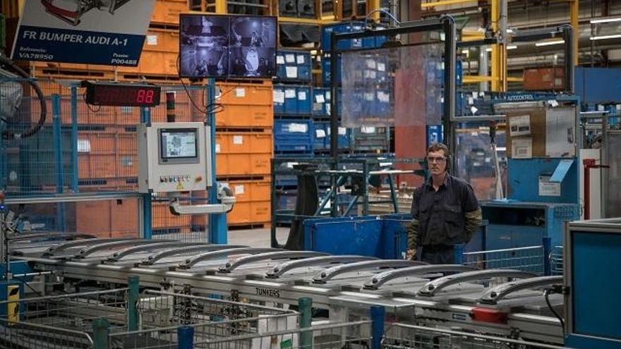 El paro bajó en 507 personas en marzo en Cantabria y la afiliación subió en 2.896