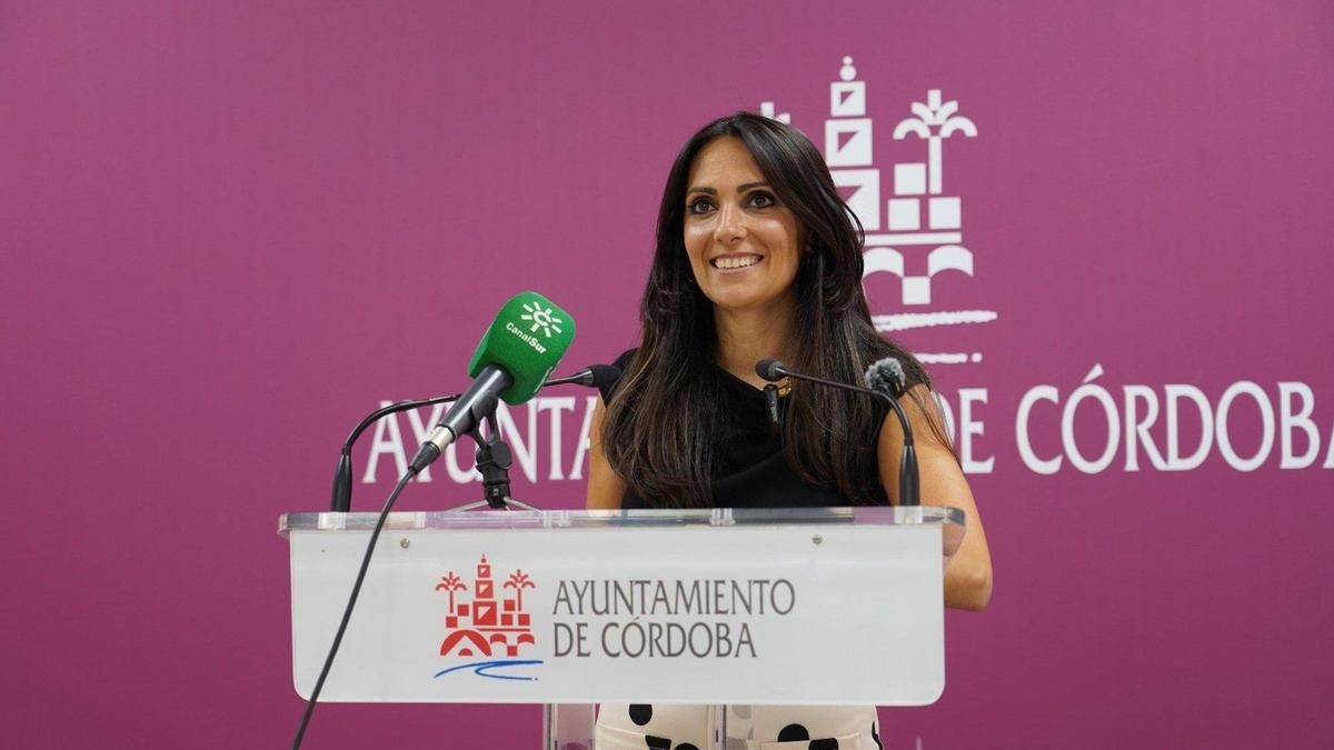 El PSOE critica el "castigo" del alcalde a Parque Azahara al no recuperar sus instalaciones deportivas