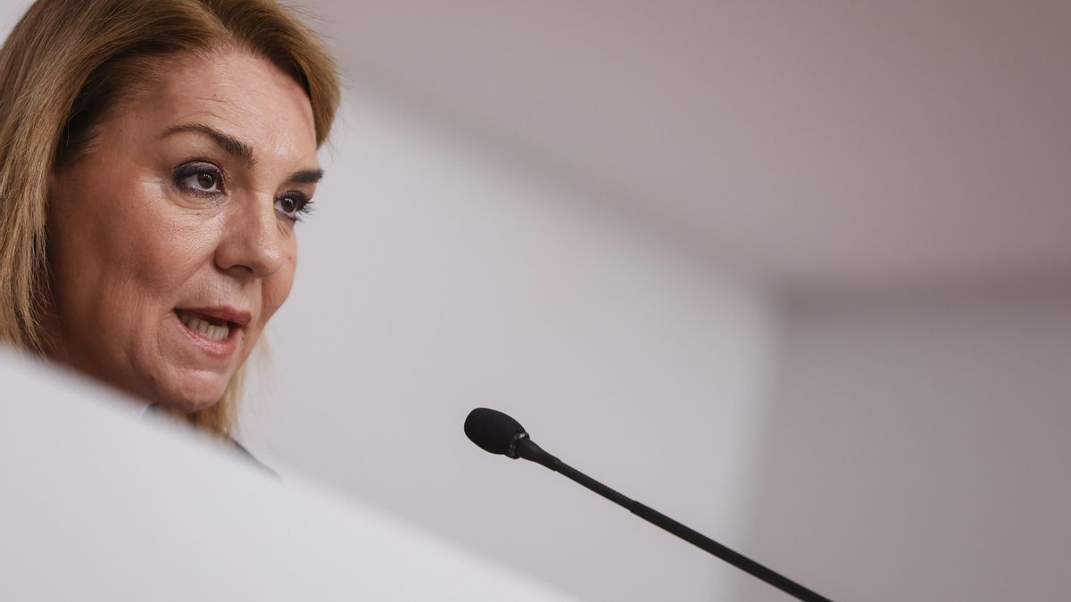Archivo - La vicepresidenta del Consell y consellera de Servicios Sociales, Igualdad y Vivienda, Susana Camarero, durante una rueda de prensa en imagen de archivo.