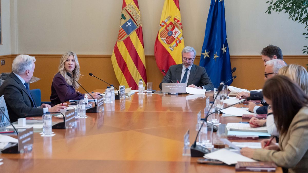 El Gobierno de Aragón insiste en la vía judicial ante el Ejecutivo central y recurre también el decreto de universidades