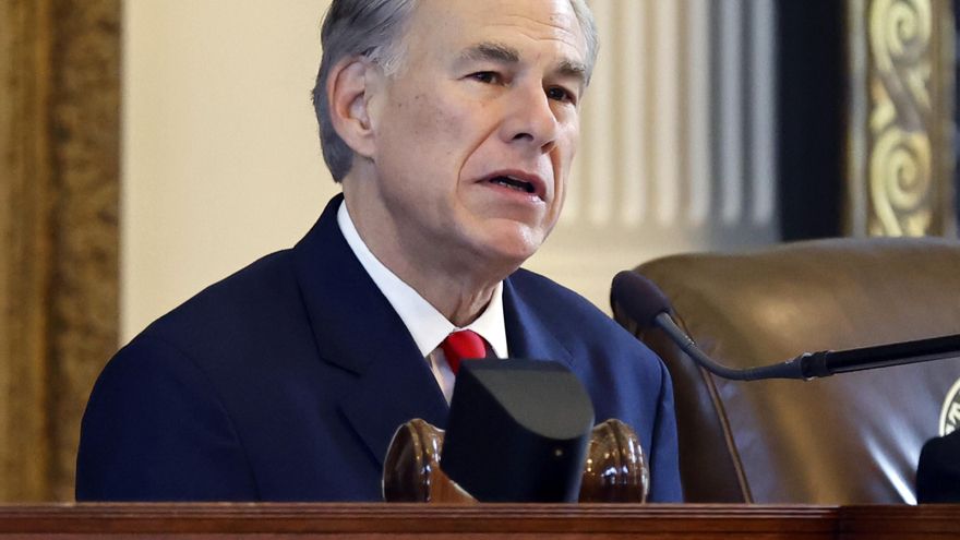 EE.UU. demanda a Texas por colocar boyas en el Río Grande para frenar a los migrantes