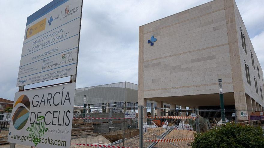 Pinilla, el centro de salud que nunca se acaba: la empresa no entrega las obras ni en la prórroga del contrato de la Junta