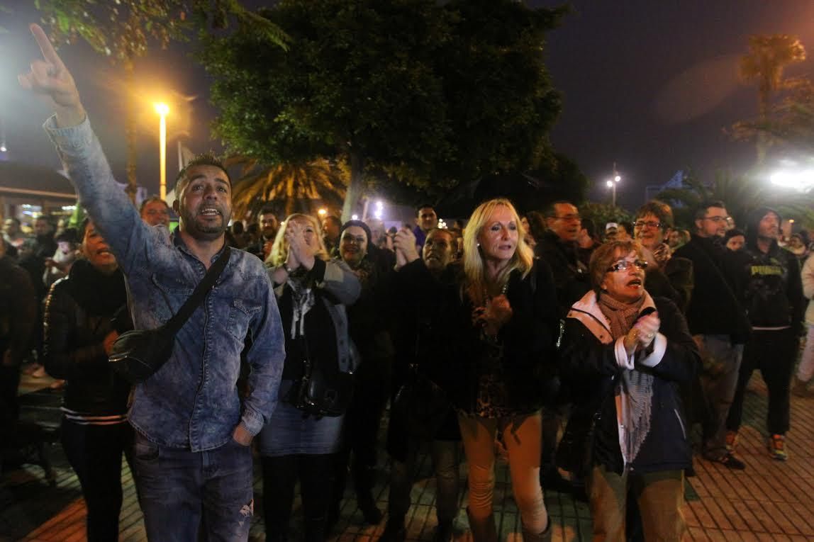 Concentración contra la suspensión de los mogollones en Las Palmas de Gran Canaria. (BRISSÓN REYES)