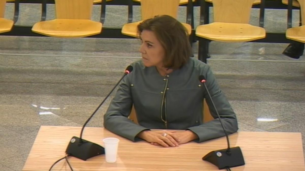Cospedal declara ante el tribunal que no recuerda la conversación en la que pidió a Villarejo "parar" los papeles de Bárcenas