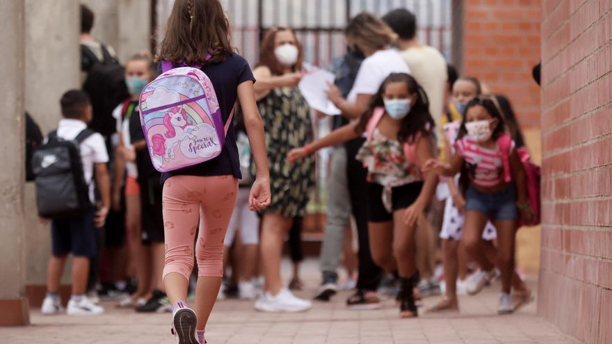 El alumnado de Canarias llevará la mascarilla hasta que Educación publique su propia instrucción