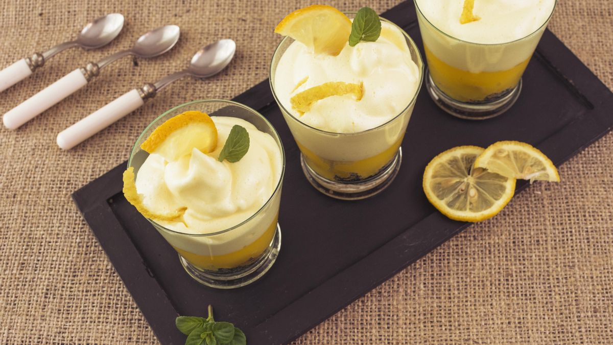 Mousse de limón con leche condensada: la receta del postre frío más fácil, cremoso y refrescante para el verano