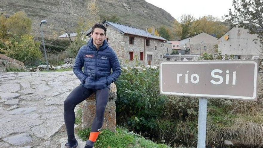 Manuel Merillas hace historia y gana la prestigiosa maratón por montaña Zegama-Aizkorri