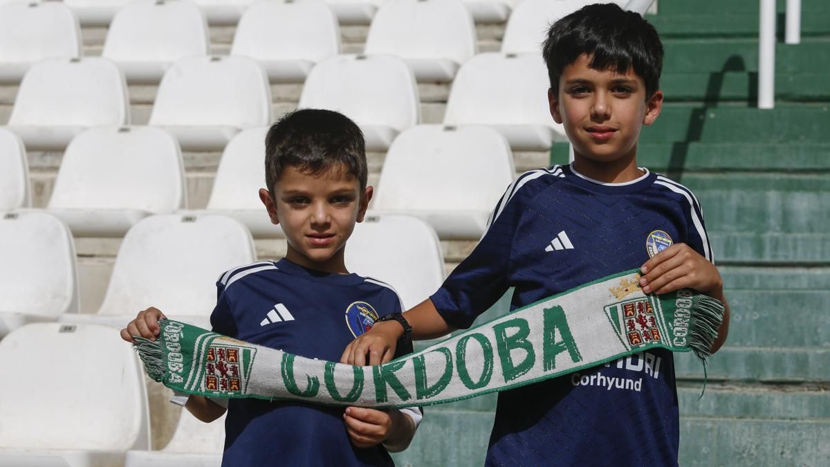 Grada Blanquiverde del Córdoba CF - Granada CF