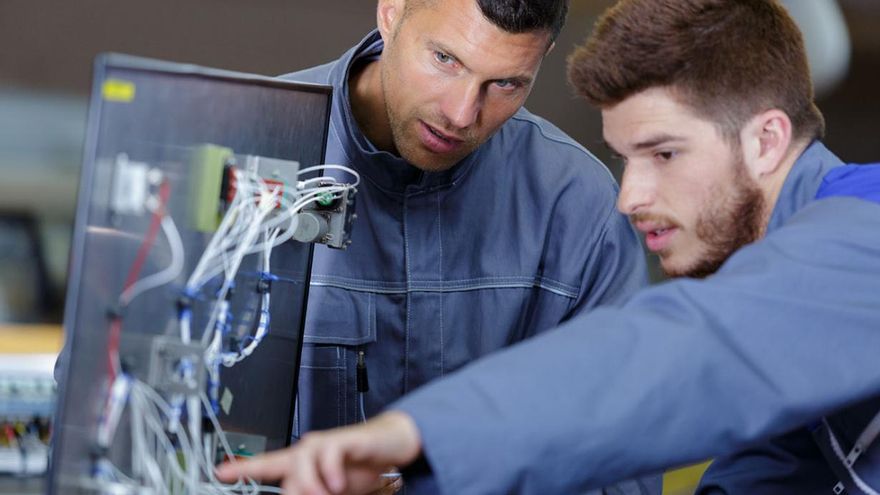 Castilla-La Mancha implantará 38 nuevos ciclos y seis nuevos cursos de especialización de FP