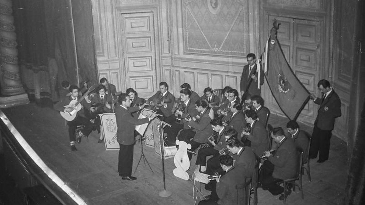 Escenario del Teatro Príncipe de Vitoria