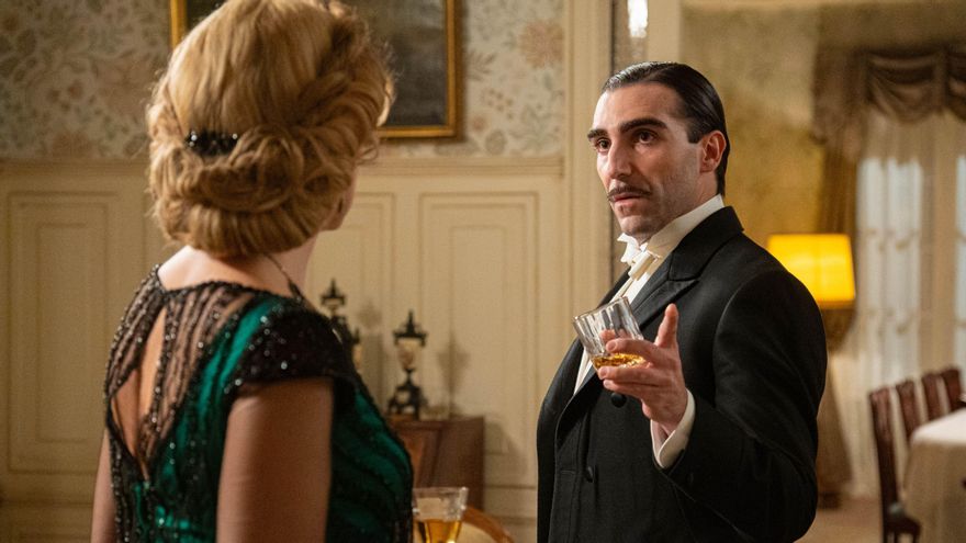 Una nueva pedida de mano, un ladrón cazado y una despedida ¿definitiva?, en el avance semanal de 'La Promesa'