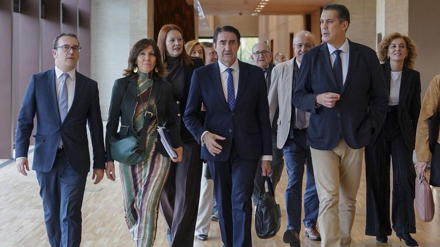 El PP insiste en que Quiñones comparecerá con toda la información de los incendios aunque ha sido "muy abundante"