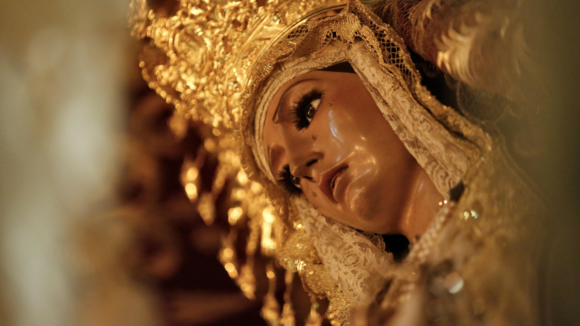 La procesión de la Hermandad de la Buena Muerte, en imágenes