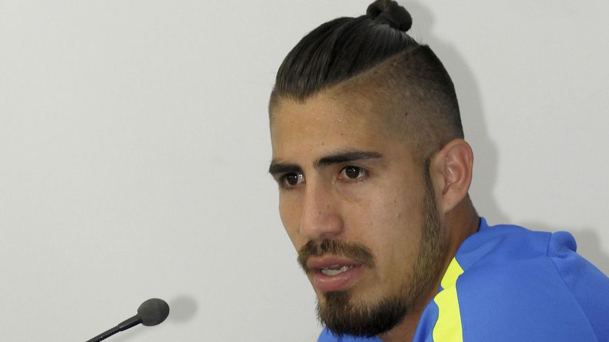 Condenaron al exjugador de Boca, Junior Benítez, a cinco años de prisión por agredir y amenazar a la familia de su expareja