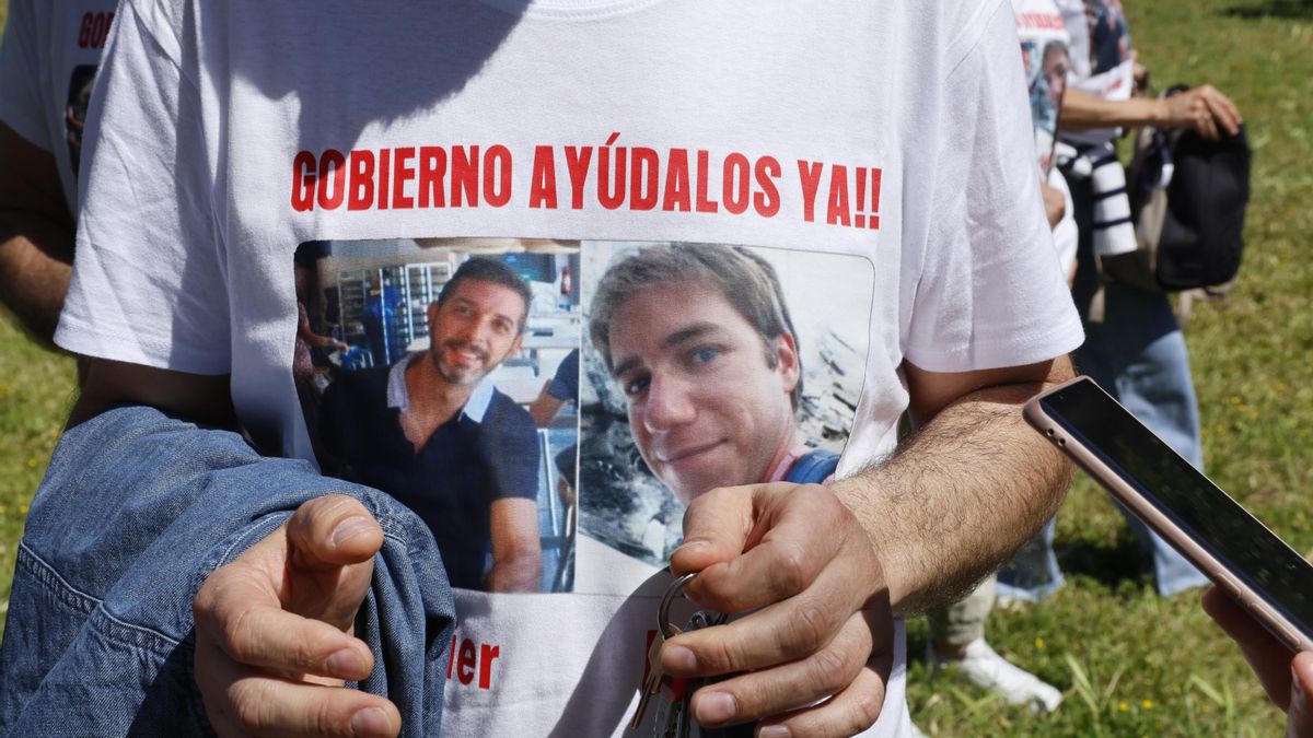 El hermano de Javier, atendiendo a 'Cordópolis'.