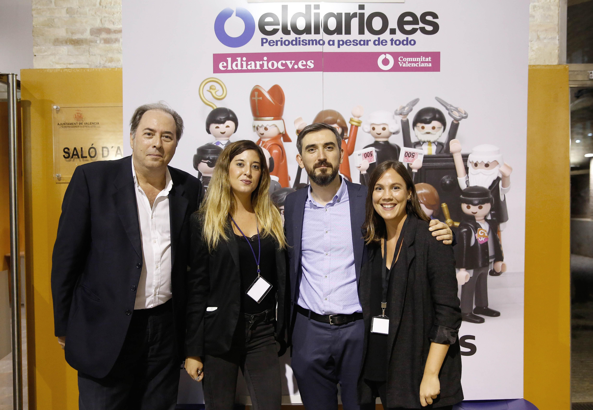Algunos de los asistentes al acto