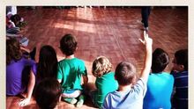 Los organizadores han celebrado una asamblea abierta de niños y niñas sobre la huelga y sus motivos.
