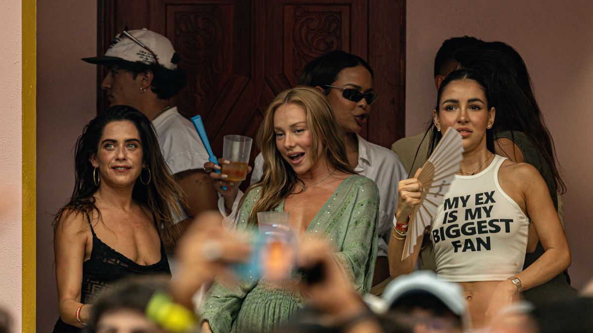 Futbolistas, actrices, cantantes y hasta Marta Ortega: los famosos que han pasado por la 'Casita' de Bad Bunny