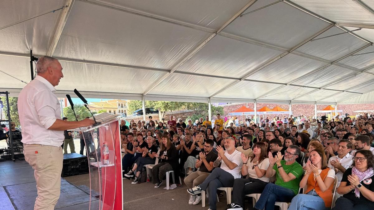 Més-Compromís llama a la "revuelta cívica" en el Aplec del Puig frente a la derecha y la extrema derecha