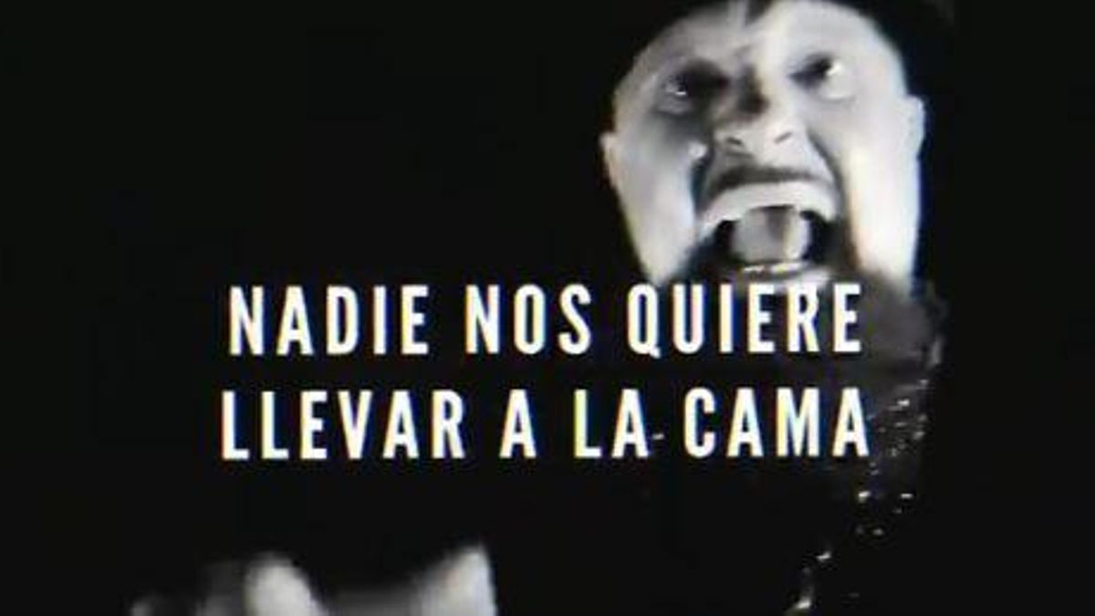 Def Con Dos carga contra el 