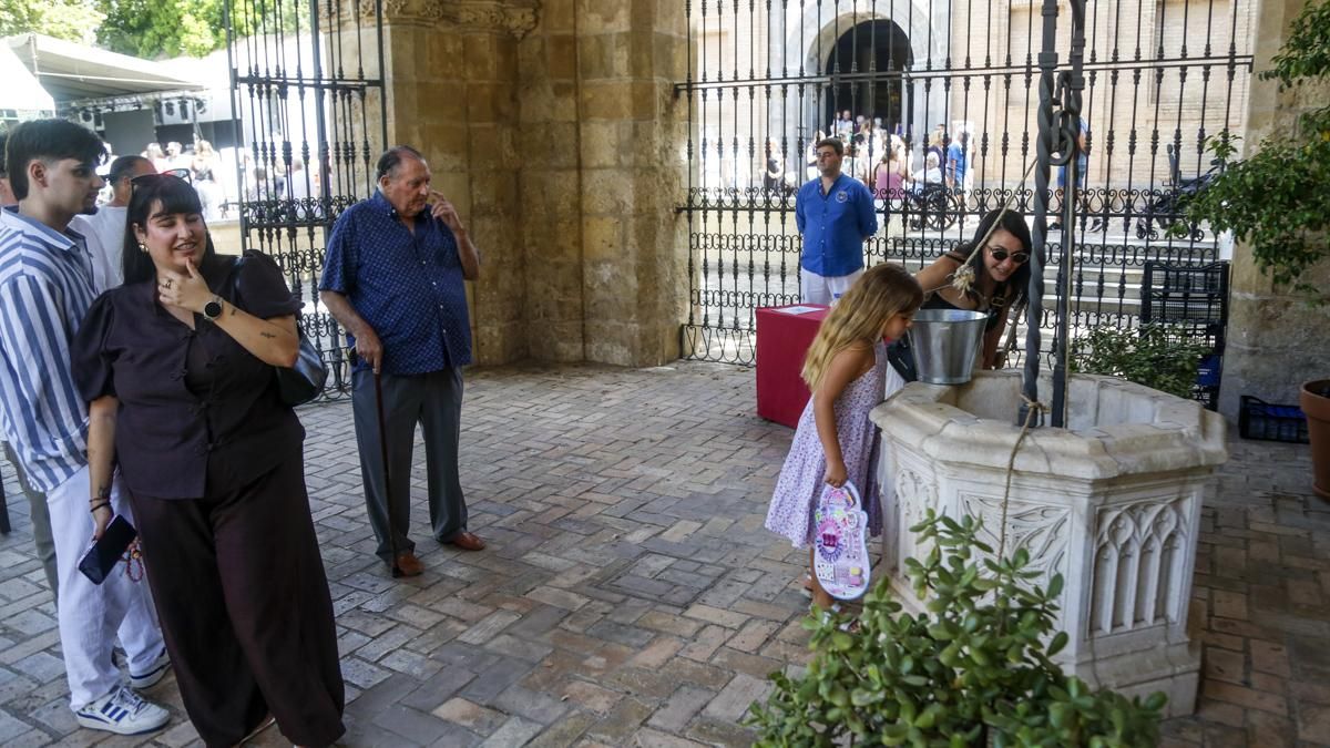 Salmorejá y ambiente en la Velá el día de la Fuensanta