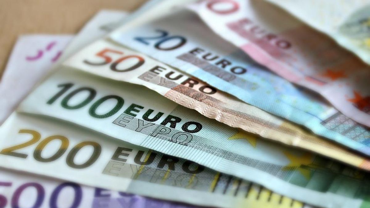 Canarias, de nuevo, la segunda comunidad con los salarios medios brutos más bajos del país