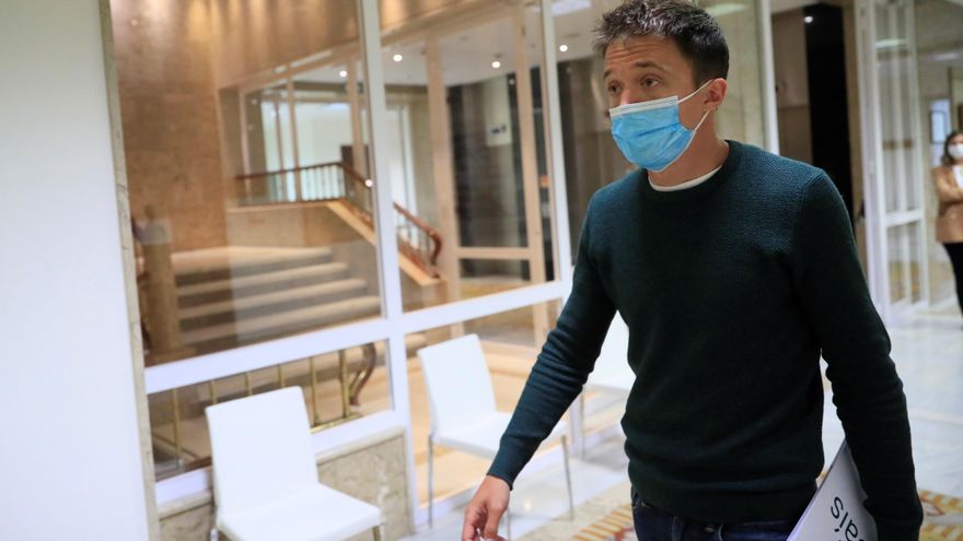El portavoz de Más País en el Congreso, Íñigo Errejón a su llegada a la reunión de la Junta de Portavoces del Congreso este miércoles. EFE/Fernando Alvarado