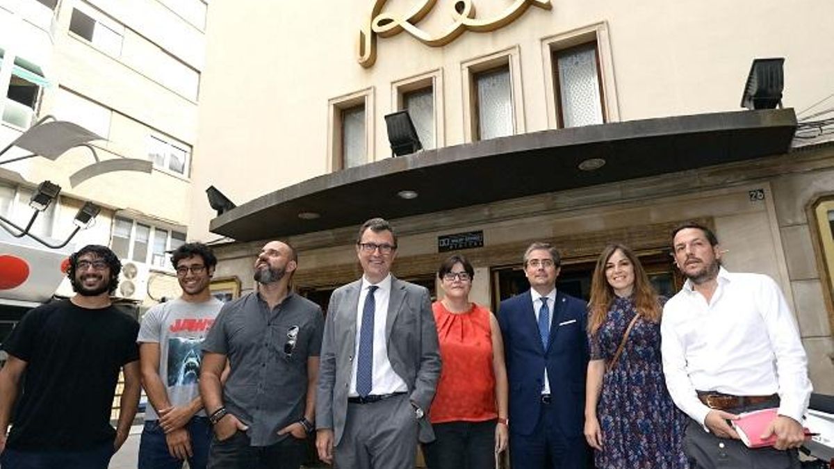 El cine Rex y el Ayuntamiento de Murcia