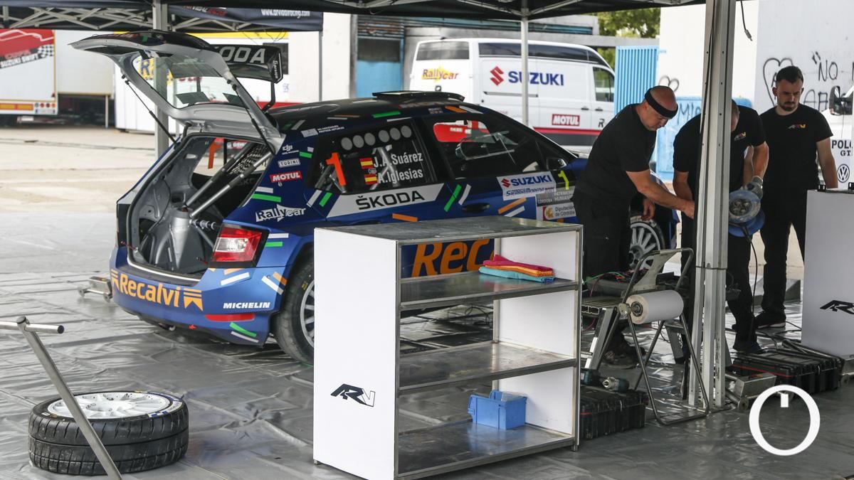 Parque cerrado del XXXVIII Rallye Sierra Morena