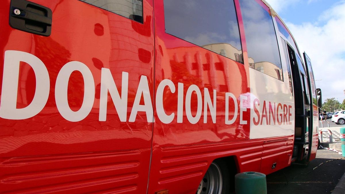 Sanidad despliega unidades móviles para facilitar la donación de sangre en varios municipios de las Islas