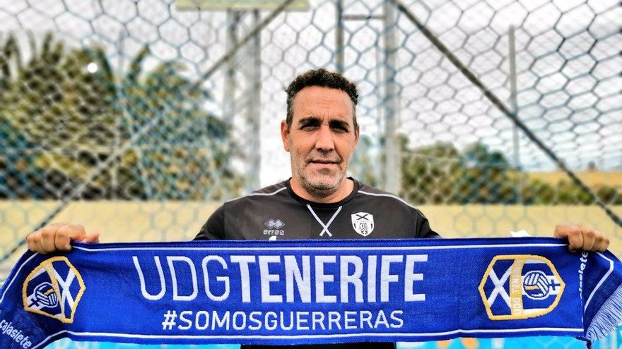 Francis Díaz seguirá en el banquillo del Granadilla Tenerife Egatesa