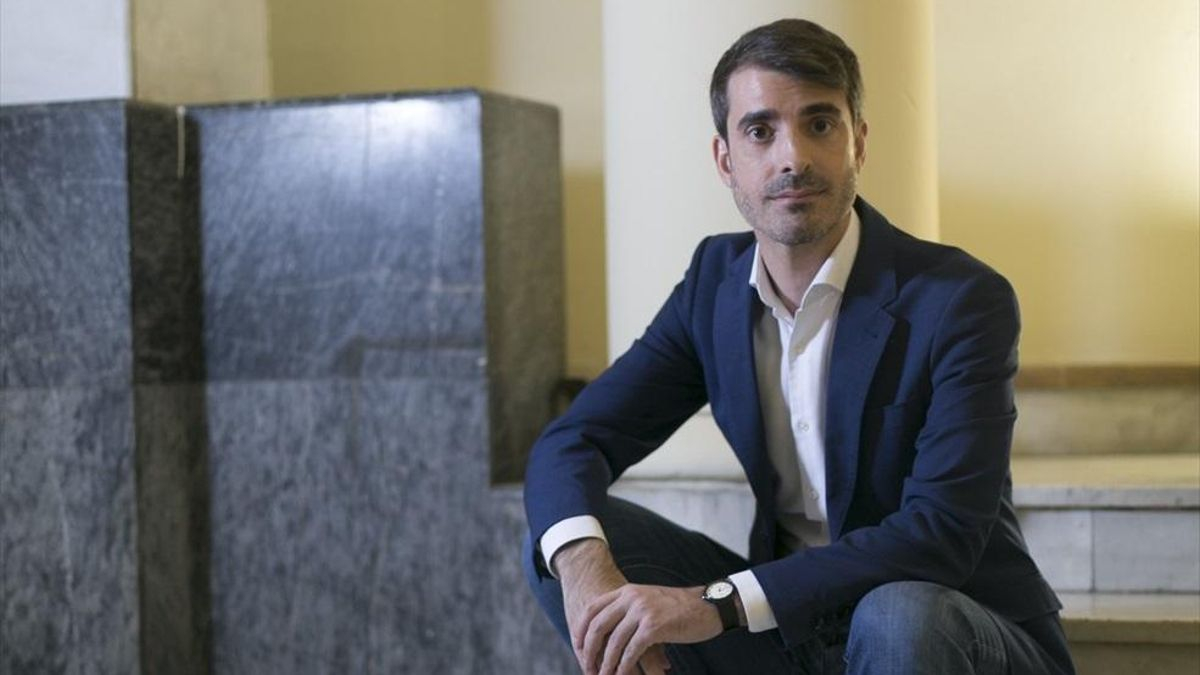 El Foro del Colegio de Periodistas analiza la actualidad informativa con el politólogo Pablo Simón este viernes