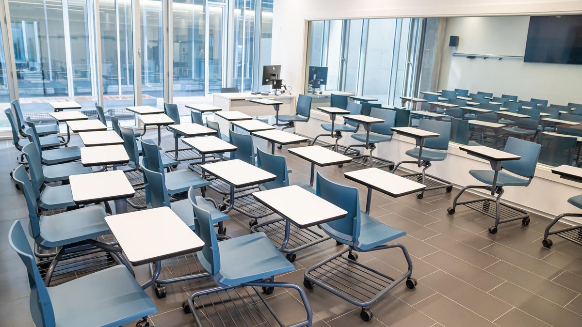 Aula de la Facultad de Ciencias de la Salud de la UR donde se imparte Enfermería y Medicina