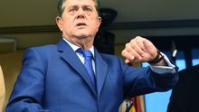 El exministro de Defensa Federico Trillo, a su llegada al Congreso.