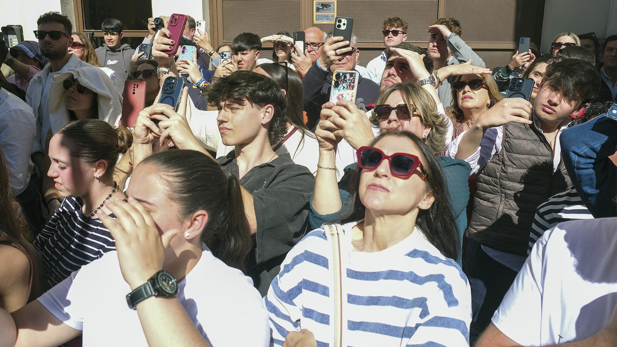 Las imágenes del Lunes Santo de la Hermandad de La Estrella