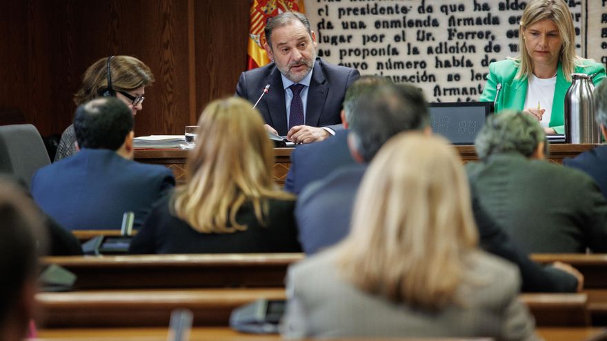 Ábalos pone en duda que exista la “trama” de Koldo y niega presiones para contratar con empresas concretas