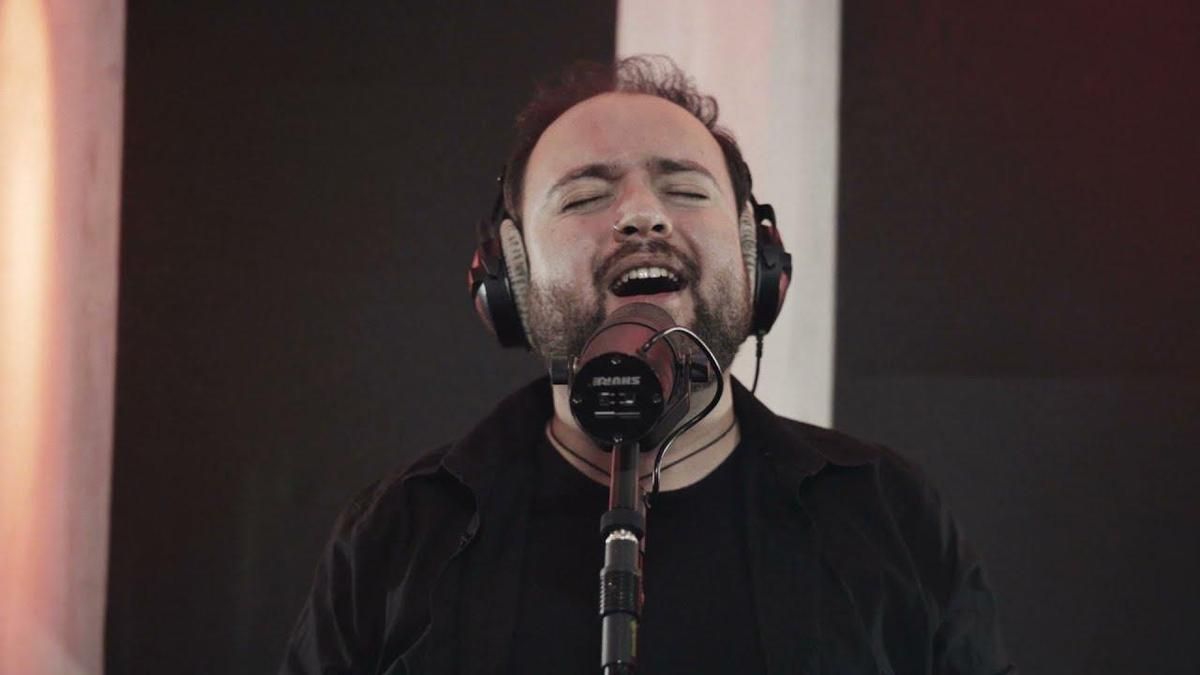 Carlos Voces sube el jueves al escenario de El Gran Café de León