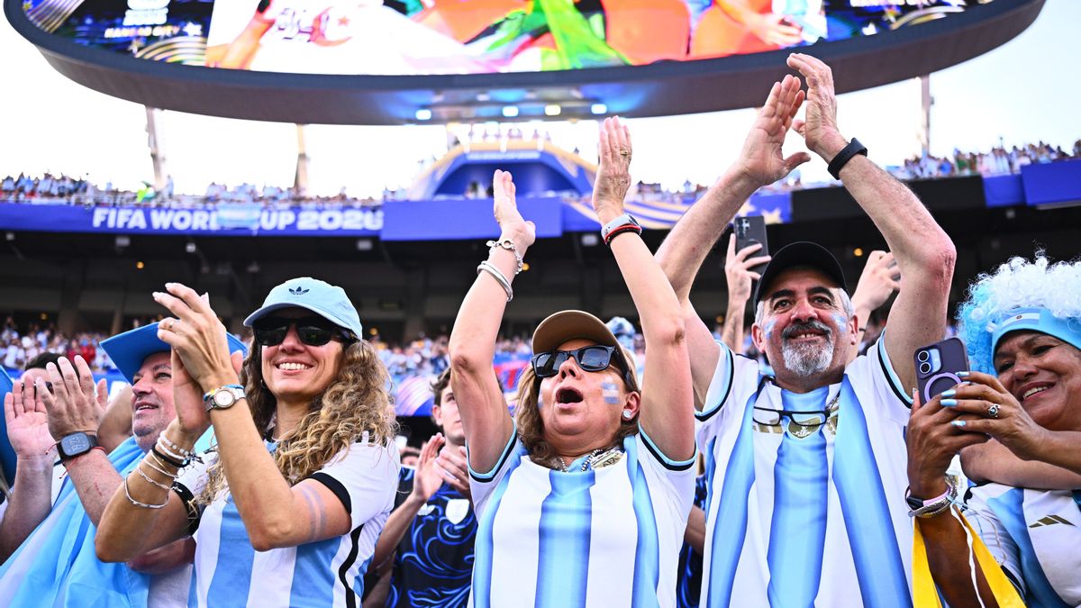 Aficionados de Argentina en el partido contra Argelia del 16 de junio