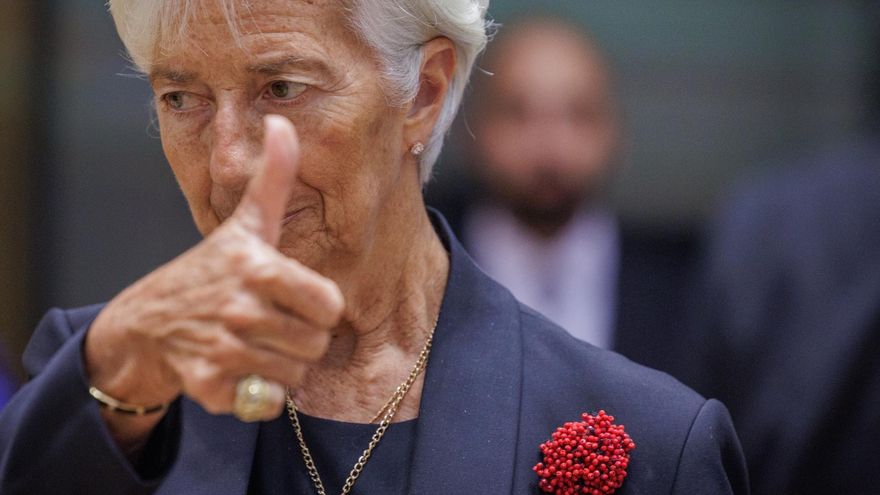 El BCE frena las bajadas de los tipos de interés y los deja en el 2%