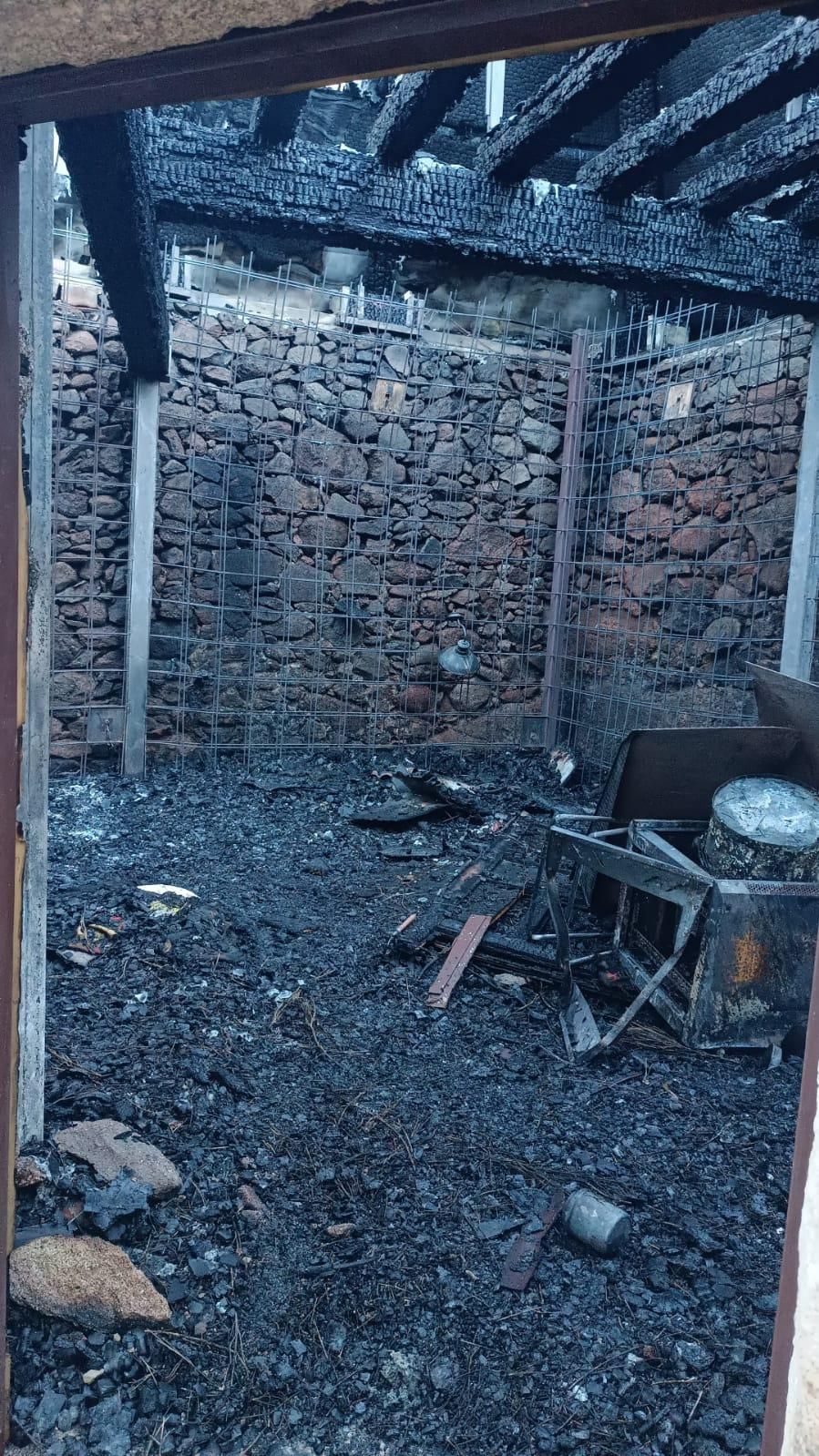 Imagen más completa del interior calcinado