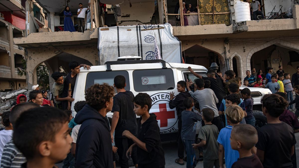 Hamás entrega a la Cruz Roja el cuerpo de otro rehén de Israel en Gaza