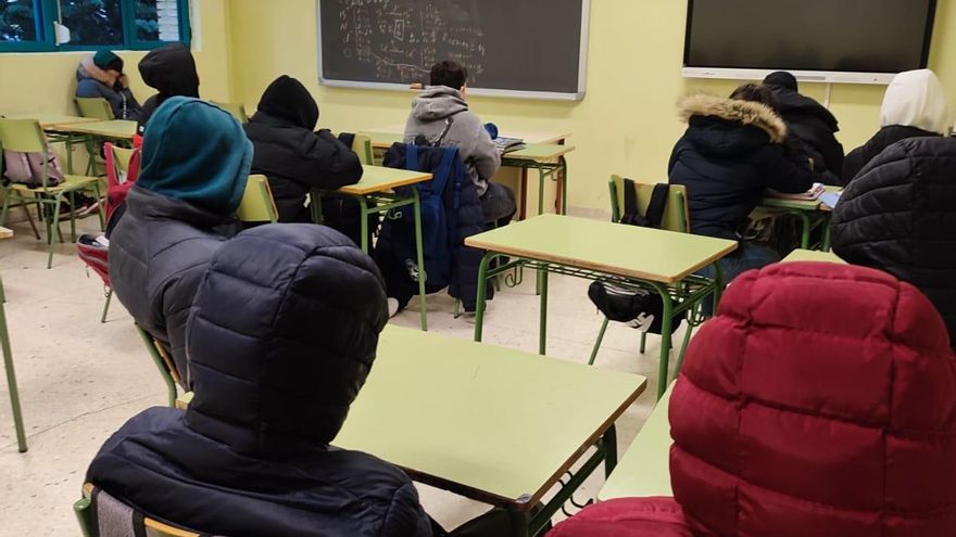 Colegios e institutos de León suman averías de calderas entre el malestar de alumnos y familias