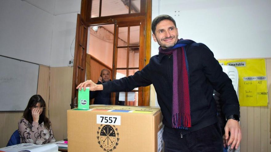 Pullaro arrasó en Santa Fe: le ganó la PASO a Losada y se impuso además sobre el peronista Lewandowski