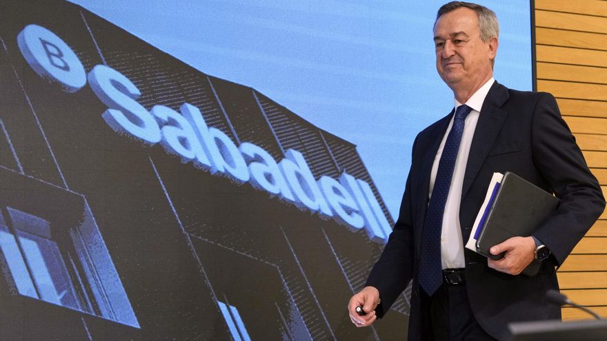 El Banco Sabadell logra un beneficio récord de 975 millones hasta junio, un 23,3 % más