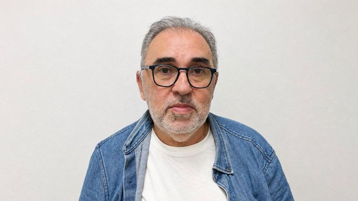 Suspenden el desahucio de un jubilado en Badajoz tras ser vendida a un fondo buitre la casa donde vive de alquiler