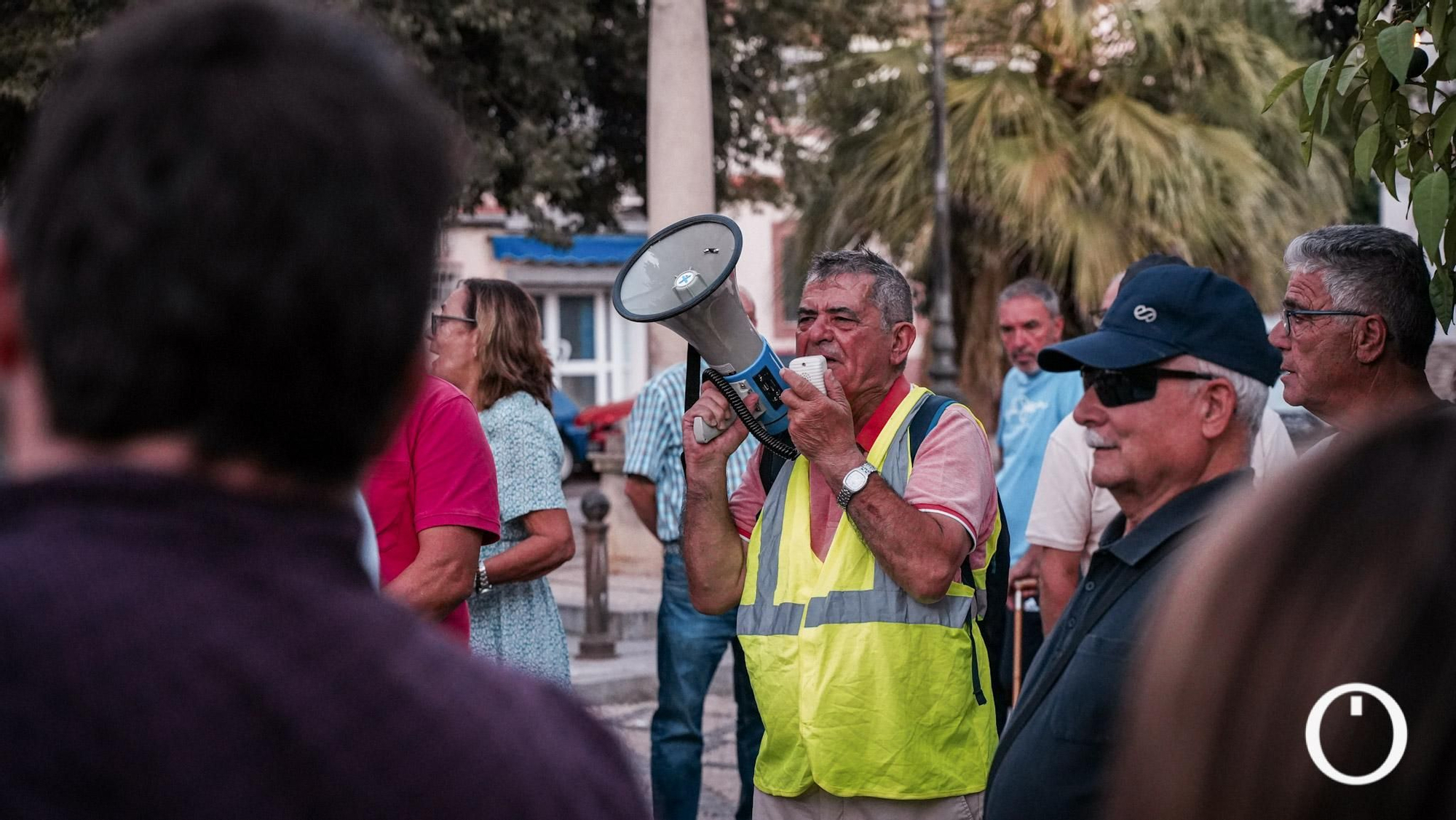 Manifestación de protesta de la AAVV Puente Romano y Guadalquivir Campo de la Verdad en defensa del barrio