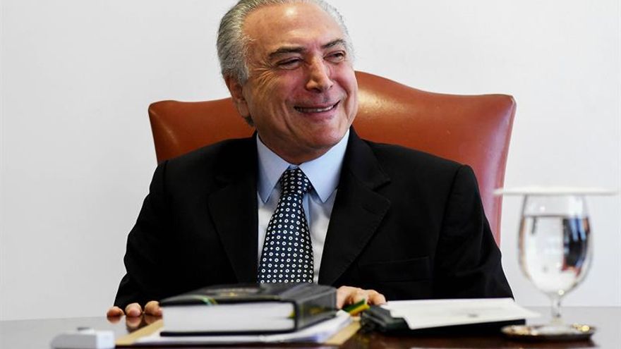 Temer cree que Rousseff perderá el mandato y trabaja para encarrilar a Brasil