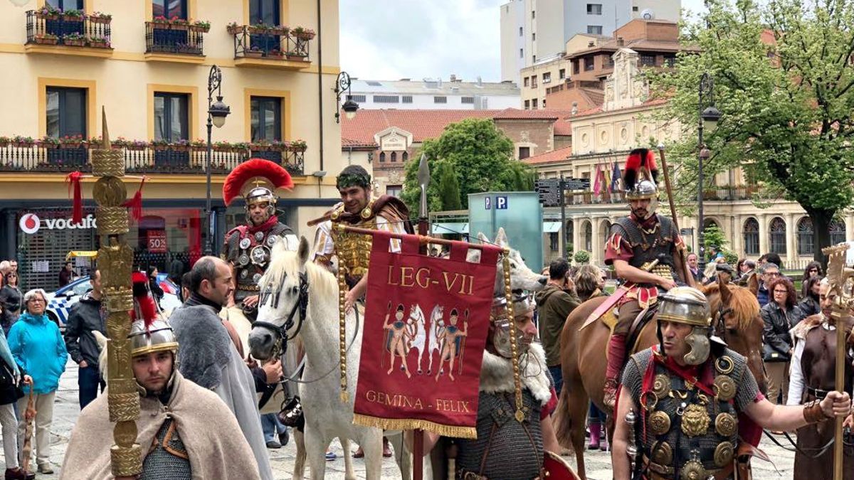 Qué hacer durante el fin de semana en León: Justas medievales y romanos, motor, tortillas y fresas