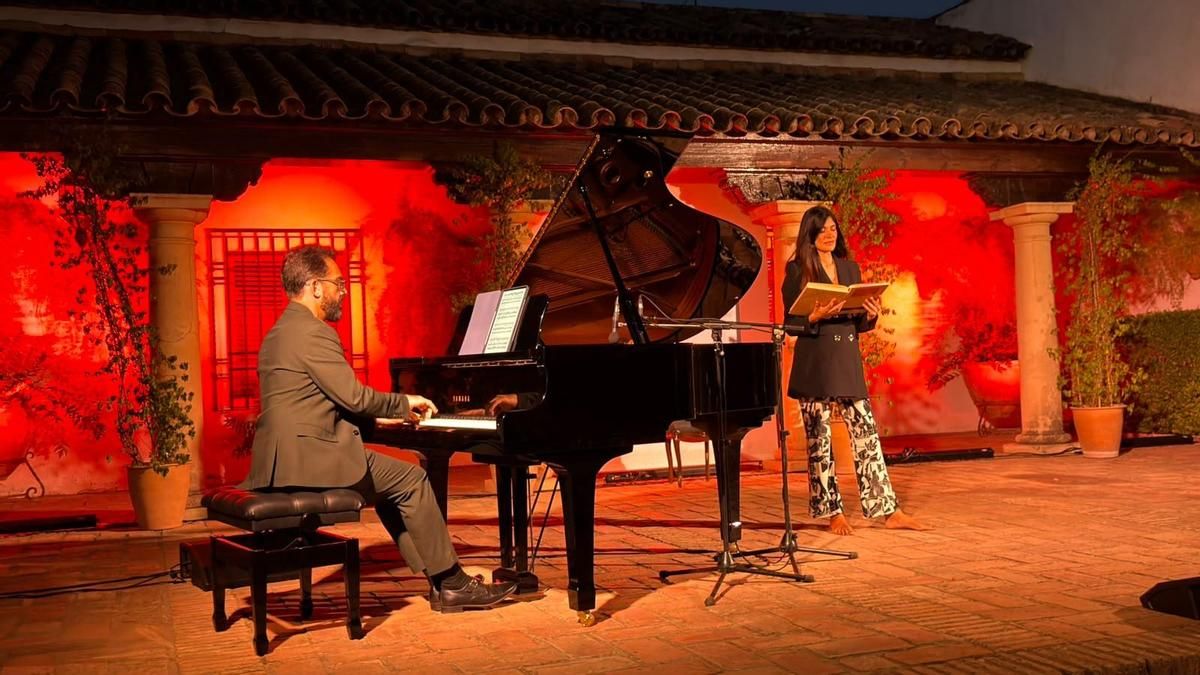 Rubén Amoretti hace vibrar el Palacio de Viana con 'El diablo arrepentido'